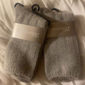 ❤️…Rockport Grey Angora Socks